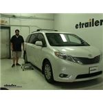 Play video Test Fit: Inno Aero Crossbars on a 2016 Toyota Sienna