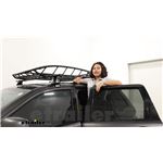 Play video How the Thule Canyon XT Roof Cargo Basket Fits - 2018 Jeep Grand Cherokee