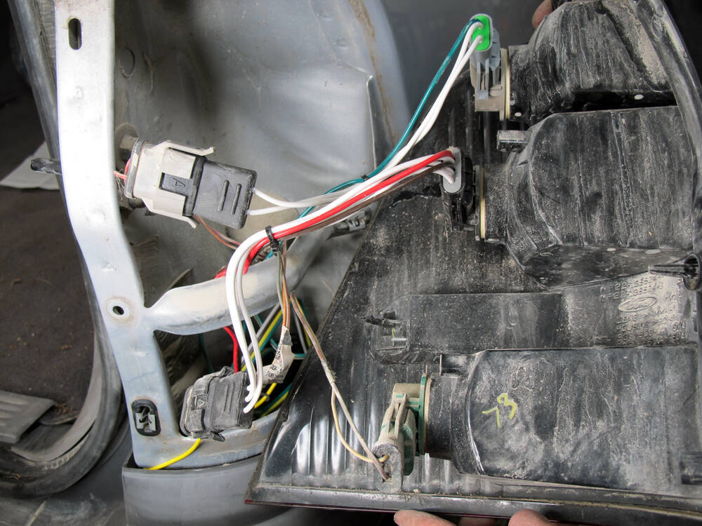 2002 Ford Windstar Custom Fit Vehicle Wiring - Tekonsha