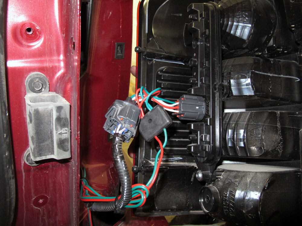 2012 Jeep Liberty T-One Vehicle Wiring Harness with 4-Pole Flat Trailer