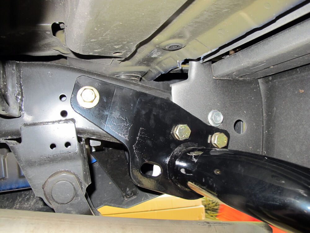2013 Nissan Xterra Curt Trailer Hitch Receiver Custom Fit Class III