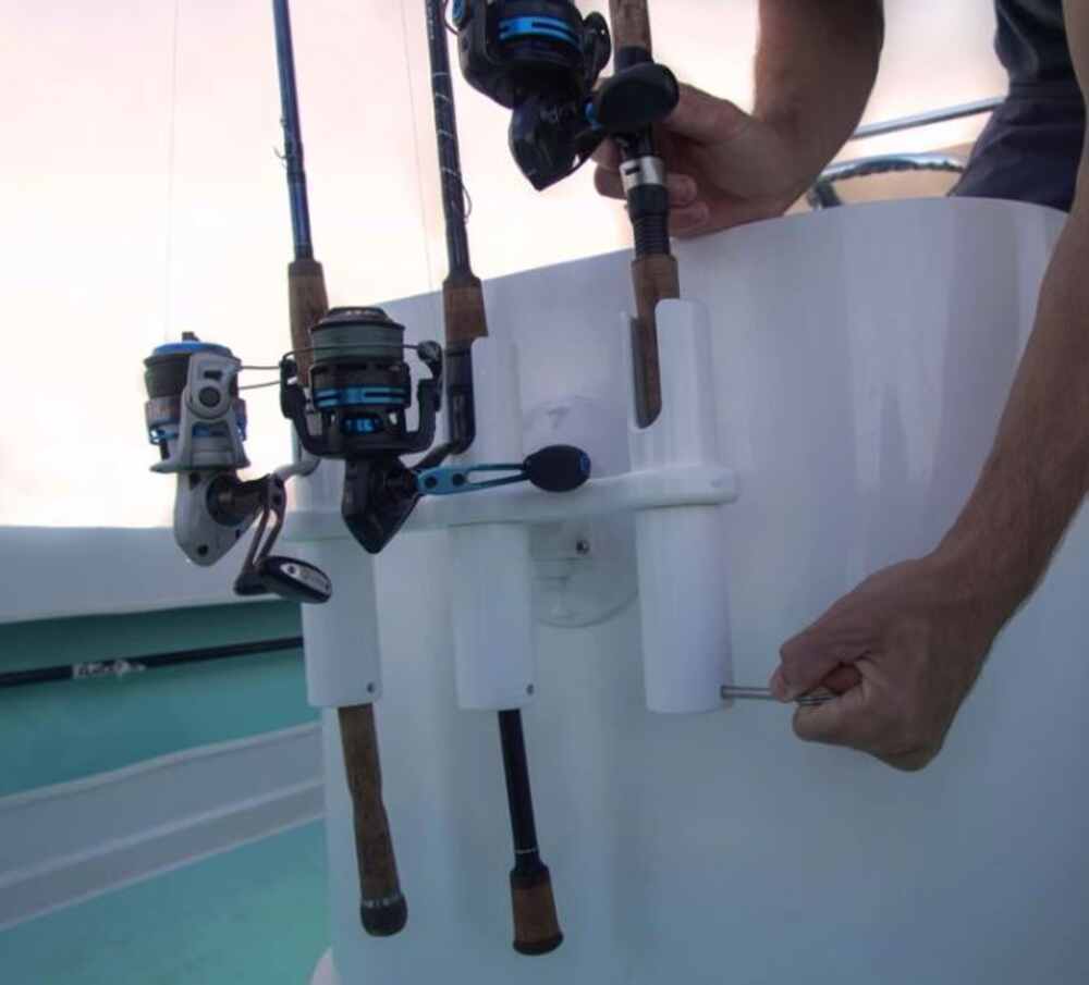 SeaSucker Rod Rack - Vacuum Mount - White SeaSucker Marine Fishing Rod  Holders 302-5061