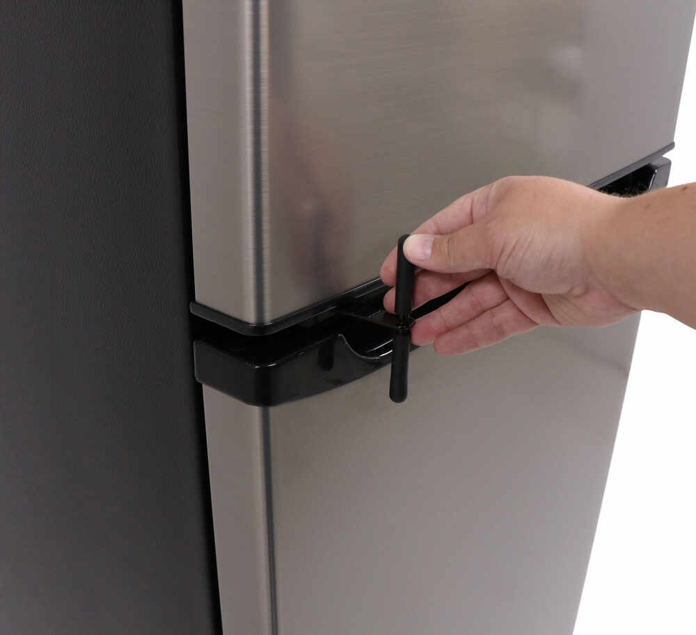 Review of Everchill RV Refrigerators - 324-000149 Video