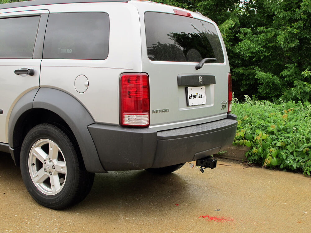 2008 dodge nitro trailer hitch