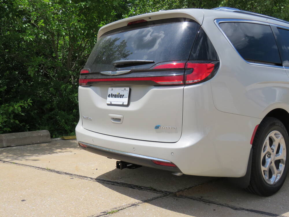 Chrysler pacifica hybrid deals hitch