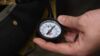 0  tire pressure gauges air lift analog gauge deflator head with down option