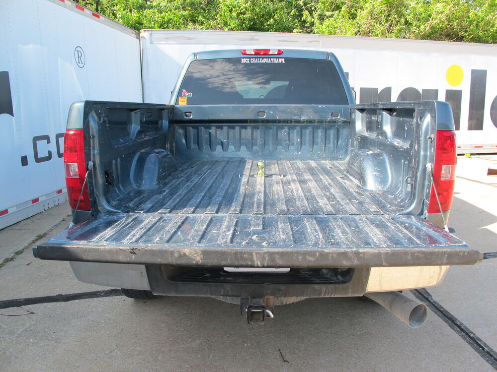 2003 Chevrolet Silverado B&W Turnoverball Underbed Gooseneck Trailer ...