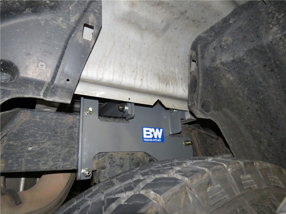 B And W Fifth Wheel Hitch For 2012 Ram 3500 | Etrailer.com