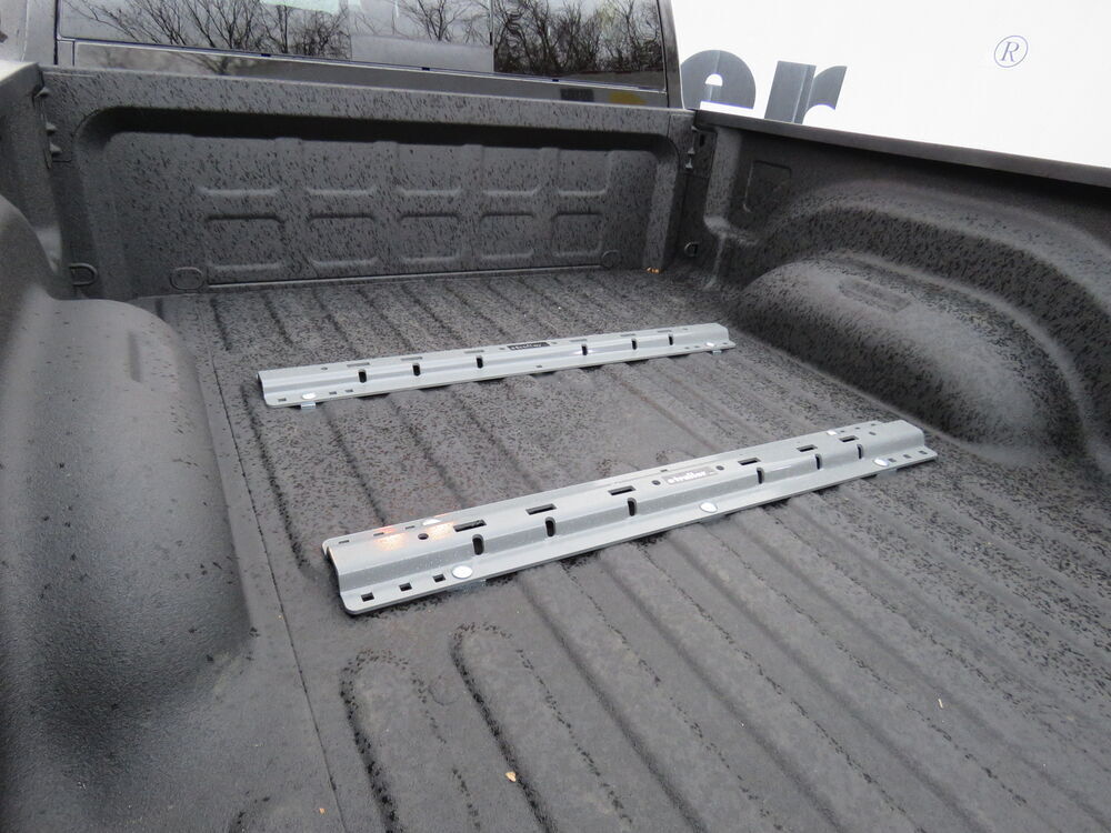 2018 Ram 2500 B&W Custom Installation Kit w/ Base Rails for 5th Wheel ...