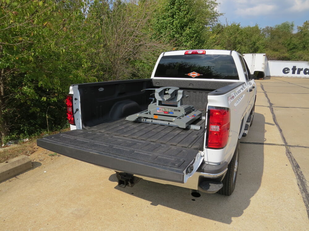 B&W Patriot 5th Wheel Trailer Hitch w/ Slider - Dual Jaw - 18,000 lbs B ...