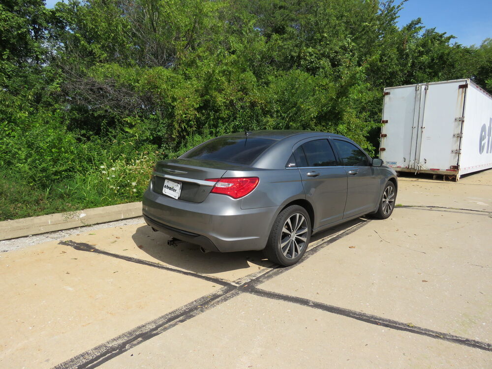 2014 Chrysler 200 Trailer Hitch - CURT