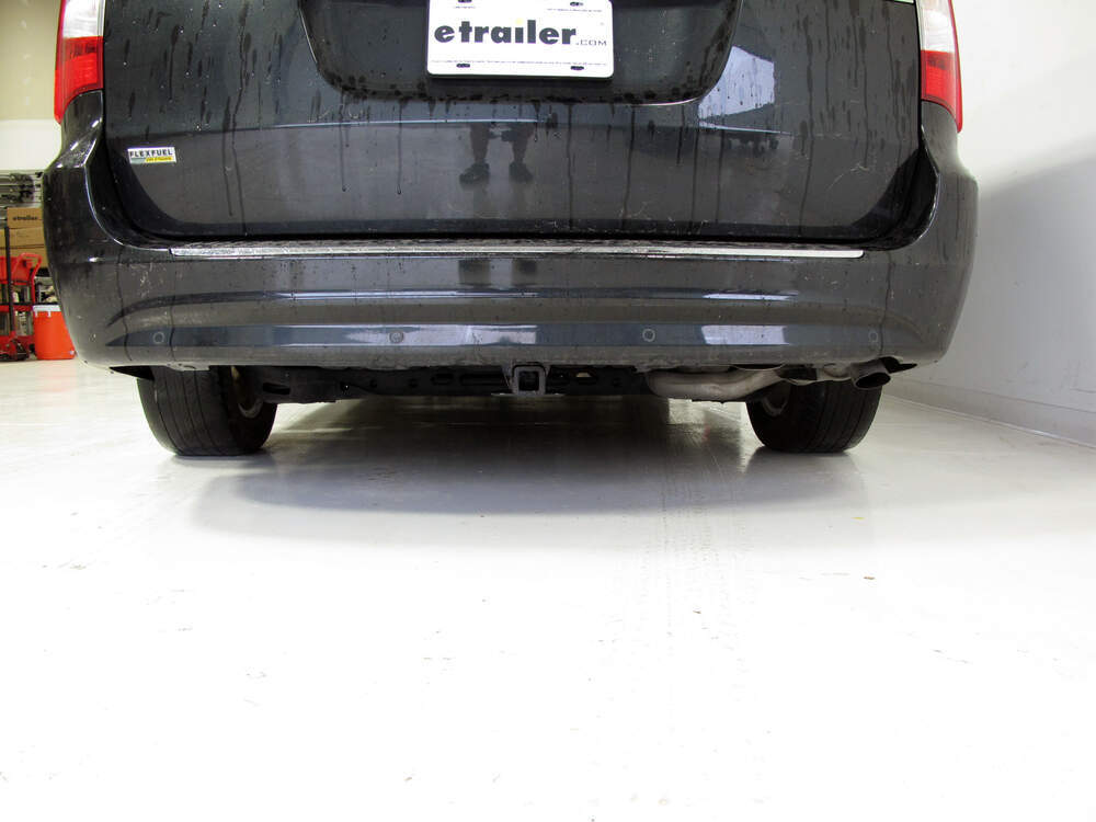 2012 Chrysler Town and Country Trailer Hitch - Curt 2012 Chrysler Town And Country Trailer Hitch