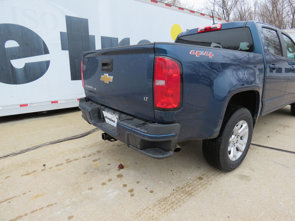 2020 Chevrolet Colorado Curt Trailer Hitch Receiver - Custom Fit