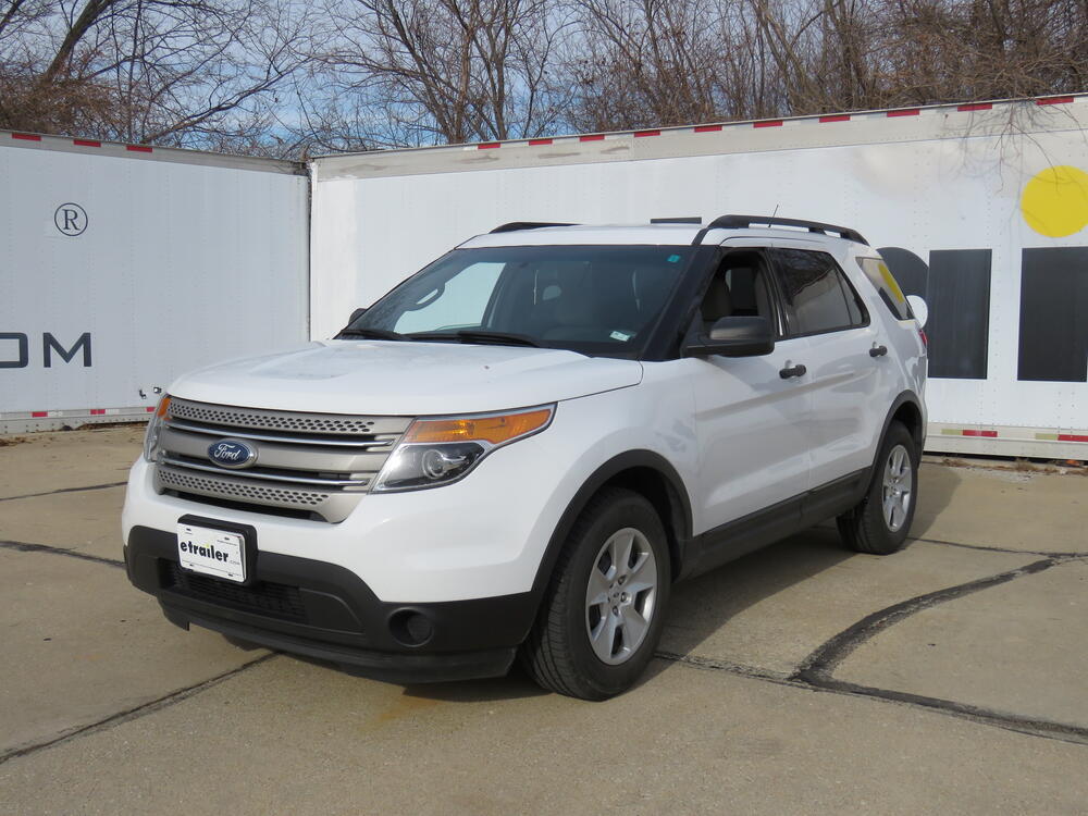 2014 Ford Explorer Curt Trailer Hitch Receiver - Custom Fit - Class Iii 