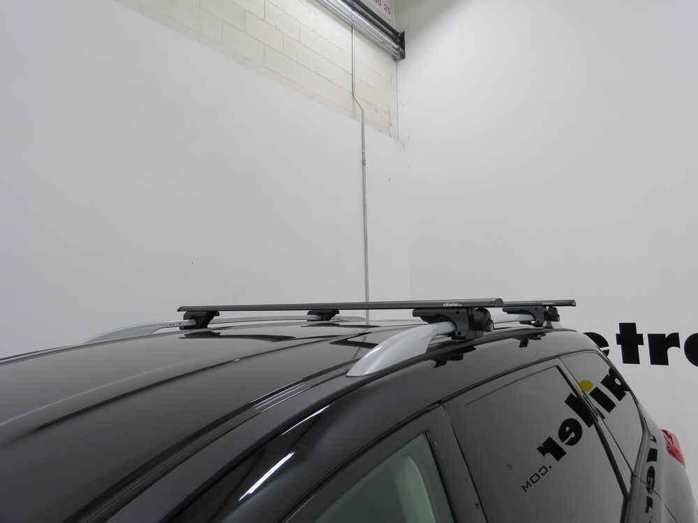 2021 Chevrolet Equinox Curt Roof Rack for Raised Side Rails - Aluminum ...