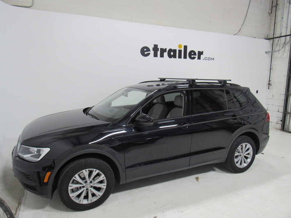 2020 Volkswagen Tiguan Curt Roof Rack for Raised Side Rails Aluminum