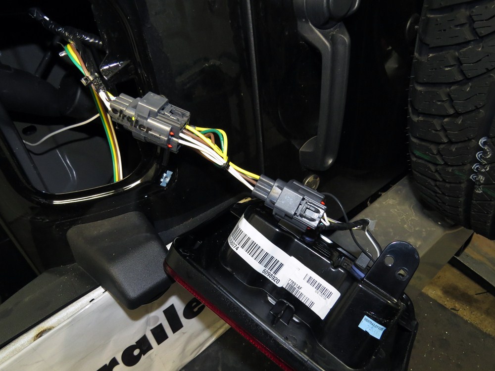 2014 Jeep Wrangler Unlimited Custom Fit Vehicle Wiring - Curt