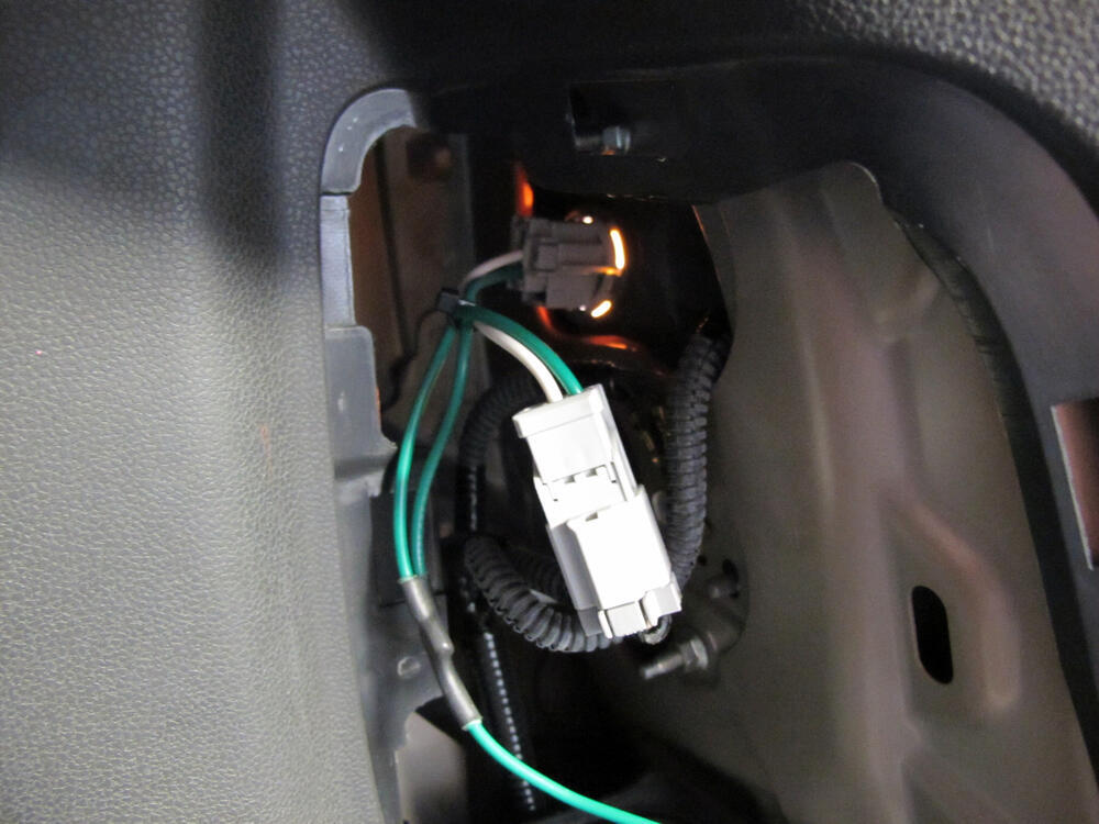 2013 Honda Fit Curt T-Connector Vehicle Wiring Harness with 4-Pole Flat ...