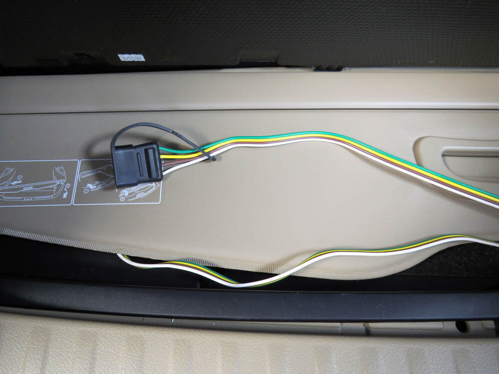 2011 Toyota Highlander Curt T-Connector Vehicle Wiring Harness with 4