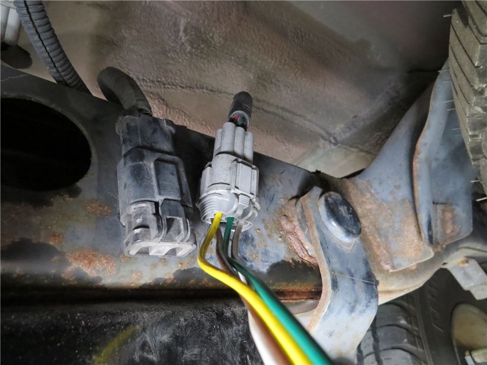 2008-Nissan-Frontier-Curt-T-Connector-Vehicle-Wiring-...