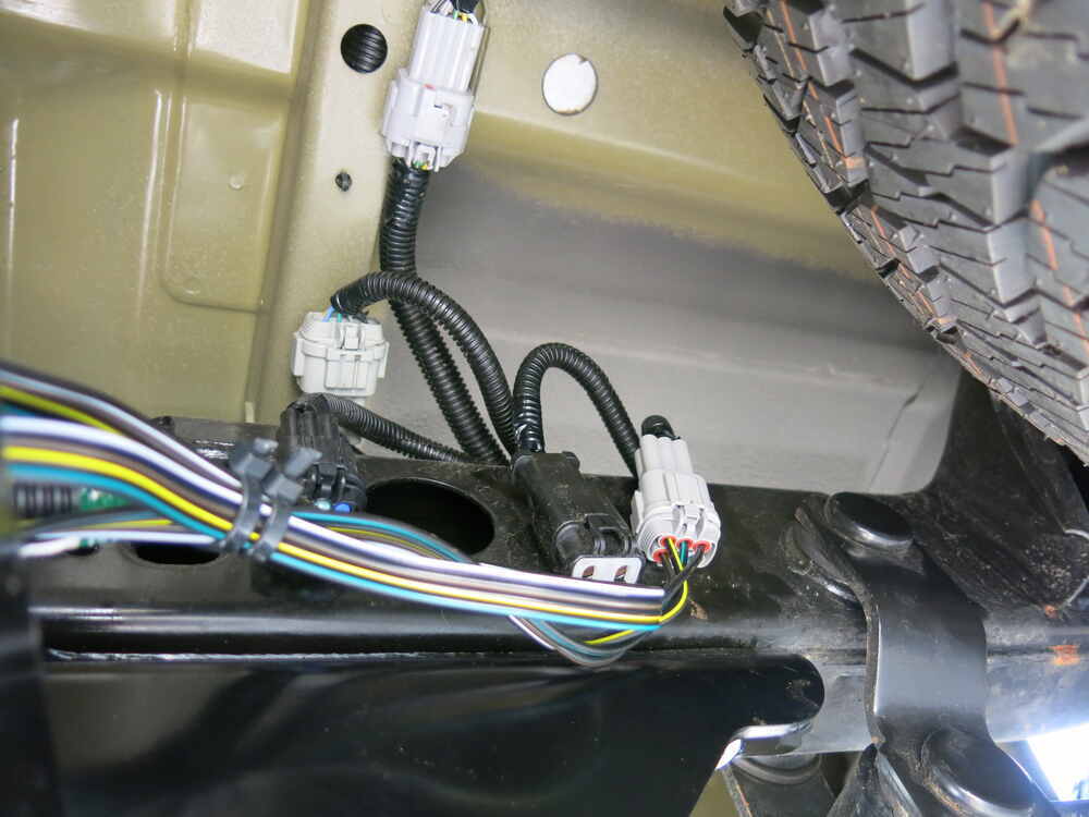 2018 Nissan Frontier Curt T-Connector Vehicle Wiring Harness with 4