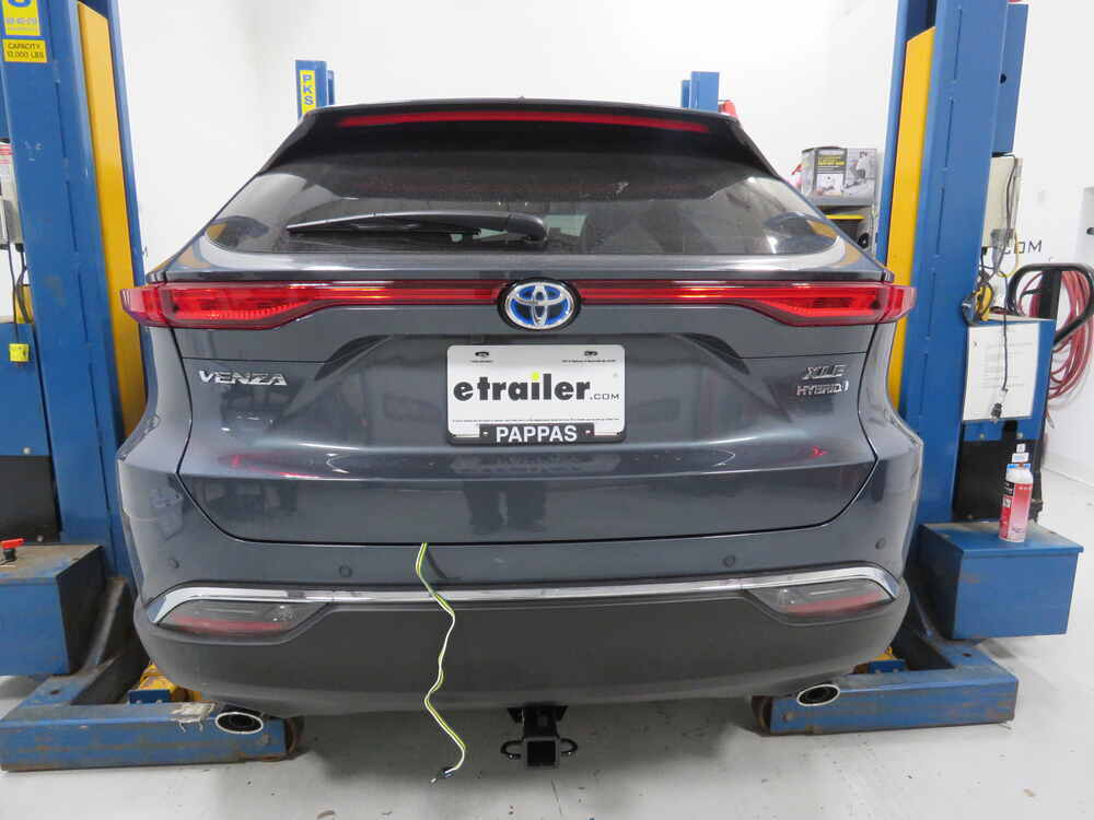 2021 toyota deals venza trailer hitch