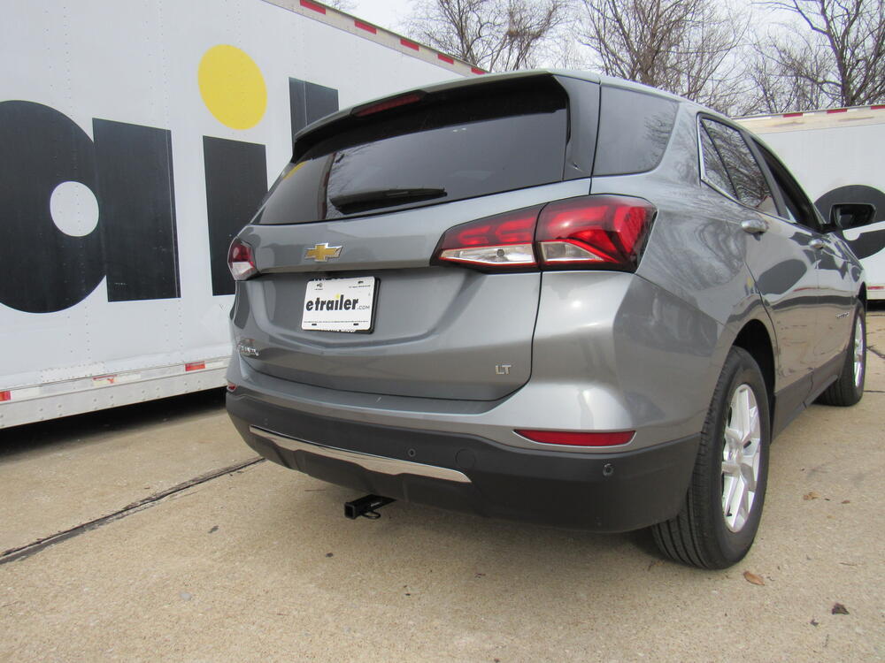 2024 Chevrolet Equinox Curt Trailer Hitch Receiver Custom Fit Class