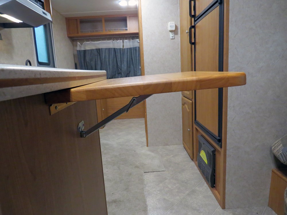 Camco Oak Accents RV Countertop Extension Review Video