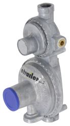 Camco Vertical 2-Stage Propane Regulator - 160,000 Btu/Hr                                           