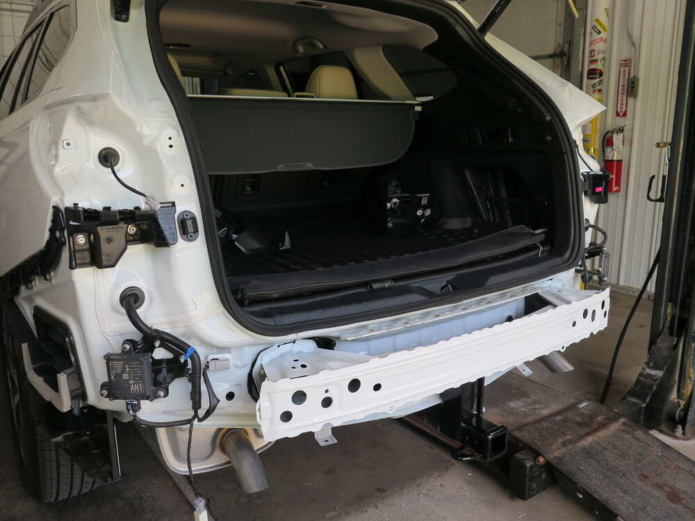 2103 subaru outback draw tite hitch