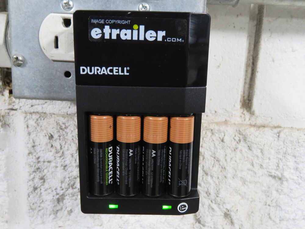 Duracell Ion Speed 1000 Battery Charger With Rechargeable Batteries 4 Aa Nimh Duracell 5736