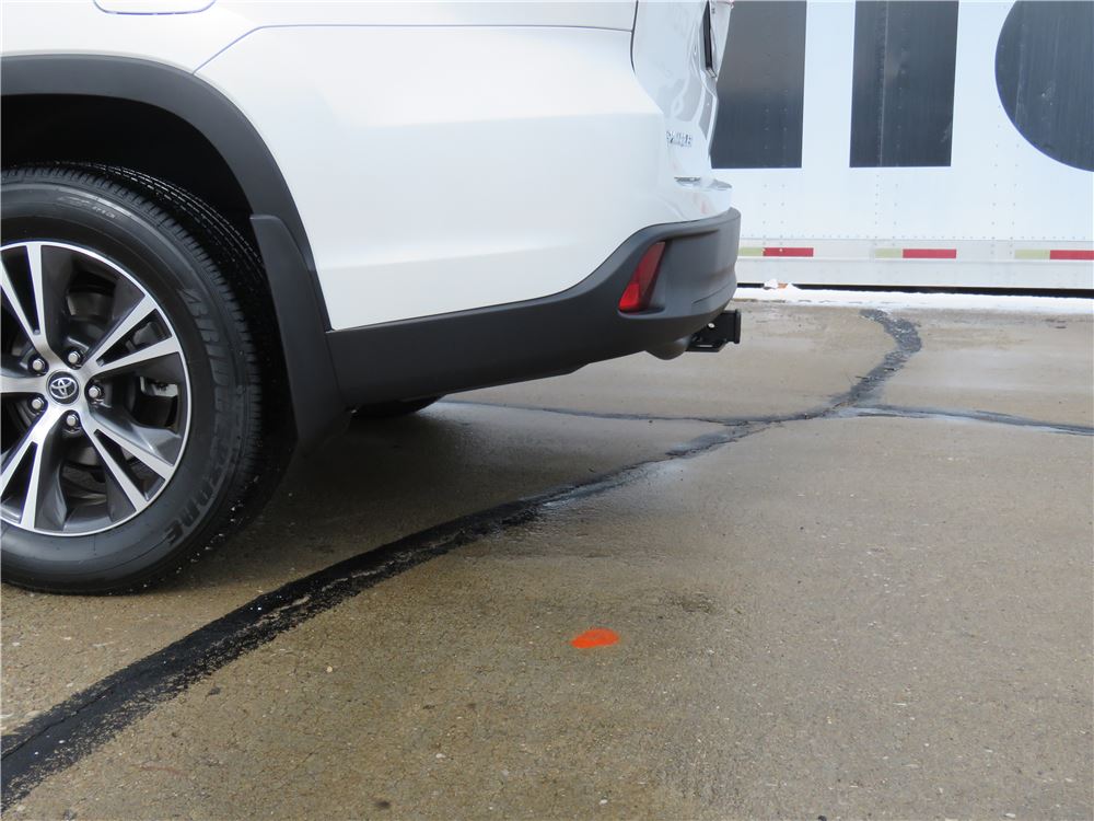 2019 Toyota Highlander etrailer Trailer Hitch Receiver Custom Fit