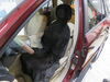 2007 hyundai santa fe  bucket seats adjustable headrests on a vehicle