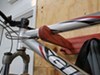 0  wall mounted rack 1 bike gu20090r