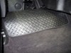 2009 chevrolet silverado  custom fit front center hump husky liners classic auto floor liner - black
