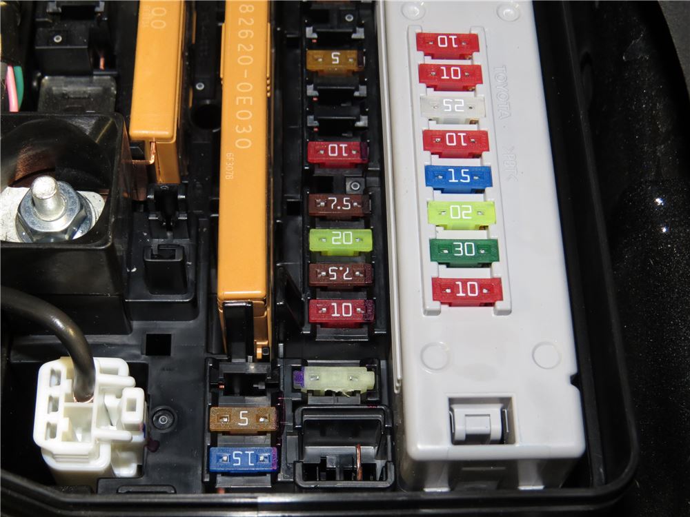 2016 Toyota Highlander Hopkins Plug-In Simple Vehicle Wiring Harness