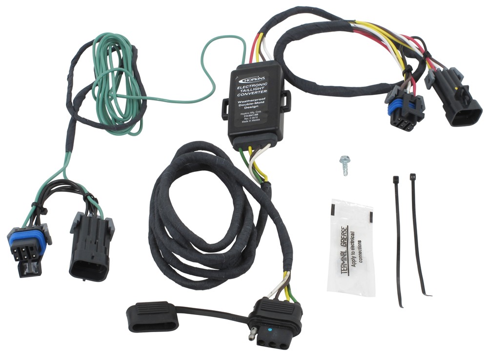 Plug-N-Tow (R) Vehicle Wiring Harness with 4 Pole Trailer Connector