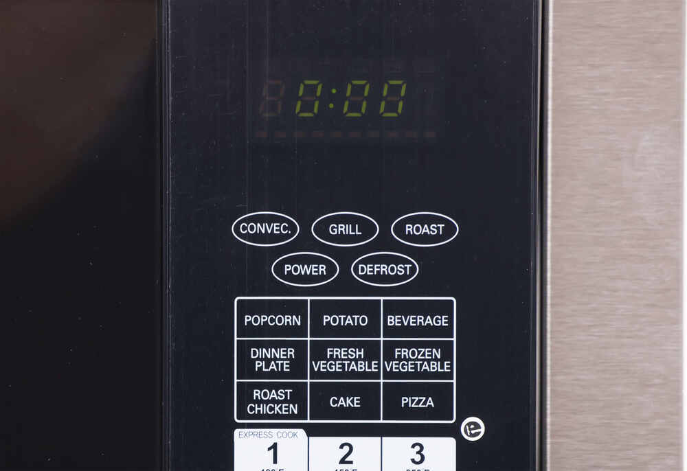 Microwave Oven - Low power - 320 Watts output power - drawing only 950 watts