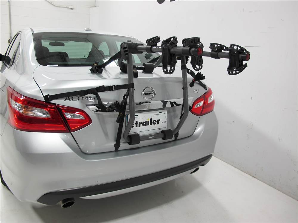 2016 Nissan Altima Hollywood Racks Baja 3 Bike Carrier Fixed Arms