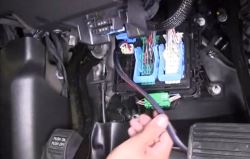 Where Does Brake Controller Install Harness # 3016 Install in 2016 ...