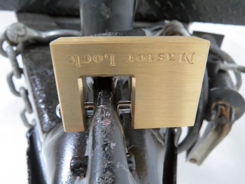Master Lock 605DAT Coupler Latch Lock-Solid Brass Trailer Lock 