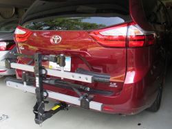 Trailer Hitch Recommendation for 2020 Toyota Sienna to Use 4-Bike Rack ...