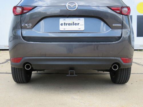 Does etrailer Hitch ...