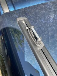 Thule tracker ii roof rack system leer hot sale