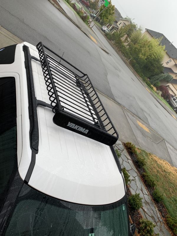 Best Subaru Outback Wagon Cargo Carriers | etrailer.com