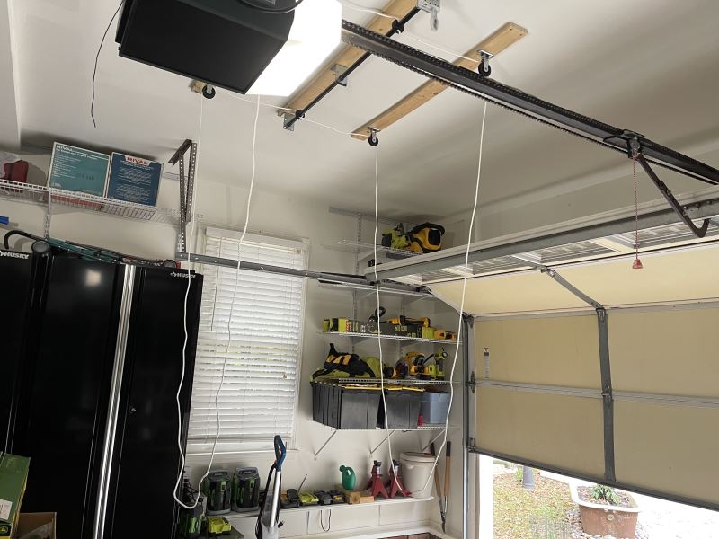 Thule MultiLift Cargo Lift and Storage System - Ceiling Mount - 220 lbs ...