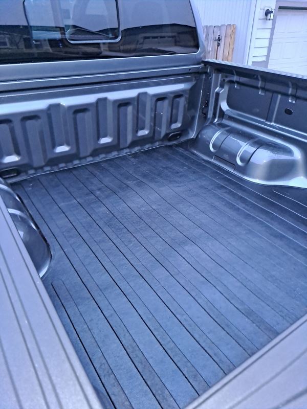 Westin Custom Fit Truck Bed Mat - Rubber - Black Westin Truck Bed Mats 