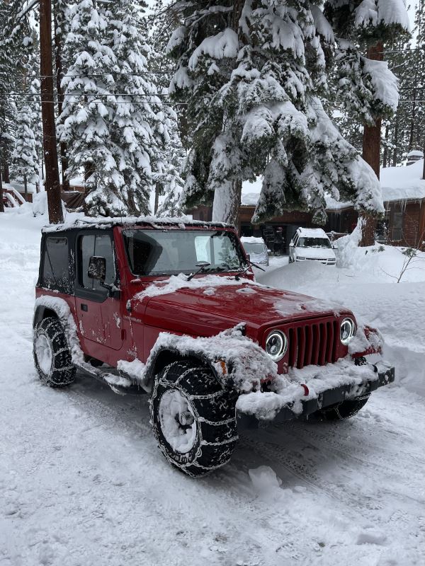 Glacier Twist-Link Snow Tire Chains with Cam Tighteners for Wide-Base ...