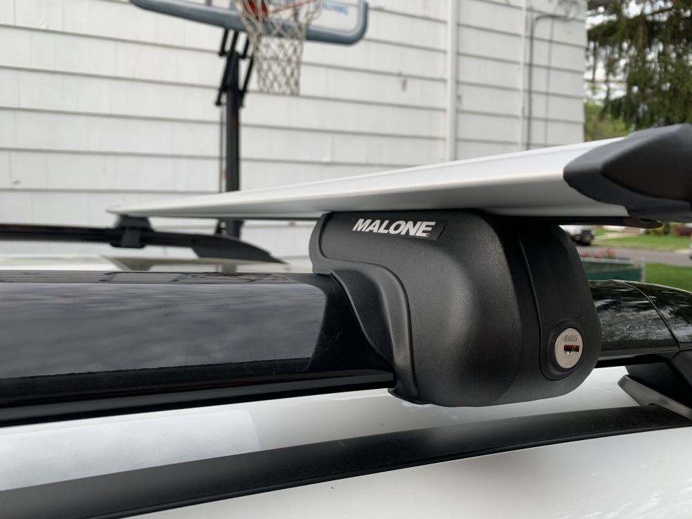 Malone AirFlow2 Roof Rack - Aero Crossbars - Raised, Factory Side Rails ...