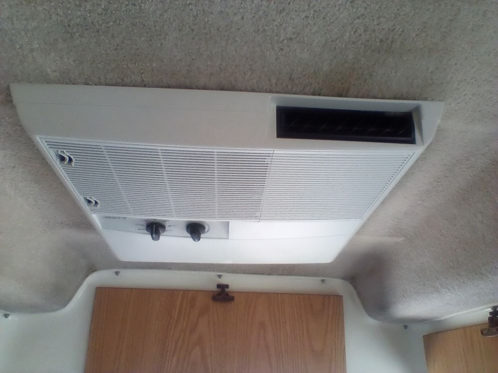 Advent Air RV Air Conditioner w/ Air Distribution Box, Start Capacitor ...